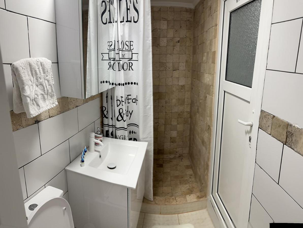 Apartamnet Regim Hotelier Bukareszt Zewnętrze zdjęcie