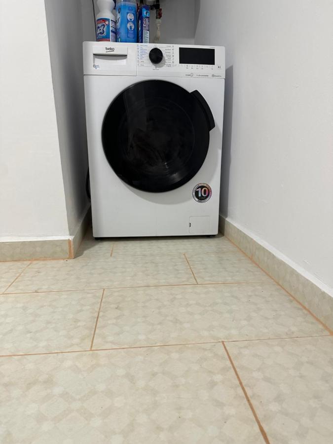 Apartamnet Regim Hotelier Bukareszt Zewnętrze zdjęcie